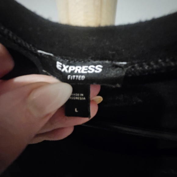 Express Black T-Shirt Bodysuit, L - Picture 2 of 3